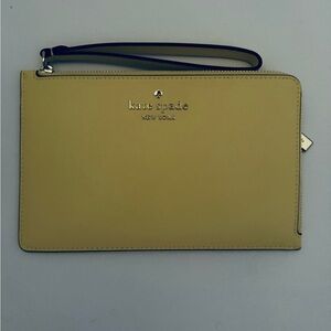 Kate Spade MD LG zip wristlet in saffiano leatherYellow side corner zip, cc slot